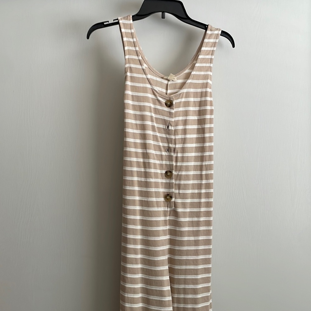 Never worn! Cream and white jumpsuit with working buttons